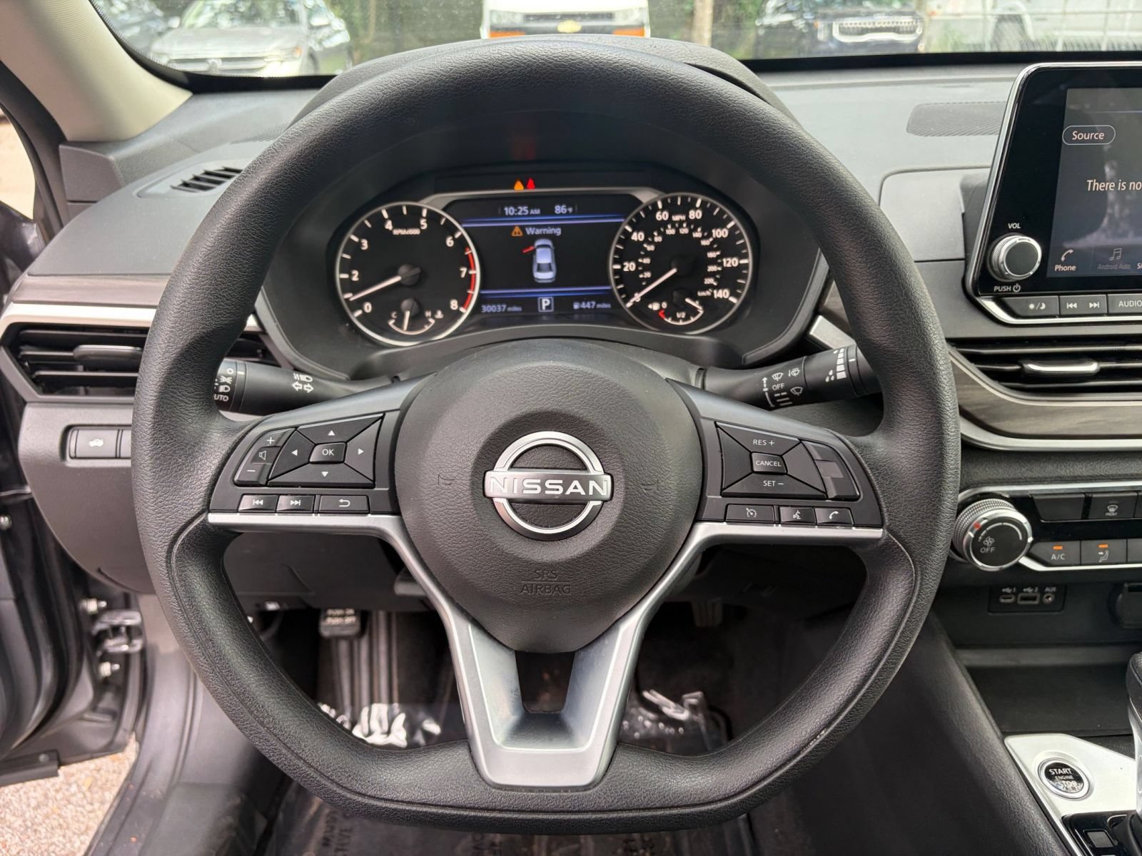 Used 2025 Nissan Altima 2.5 SV FWD image 23