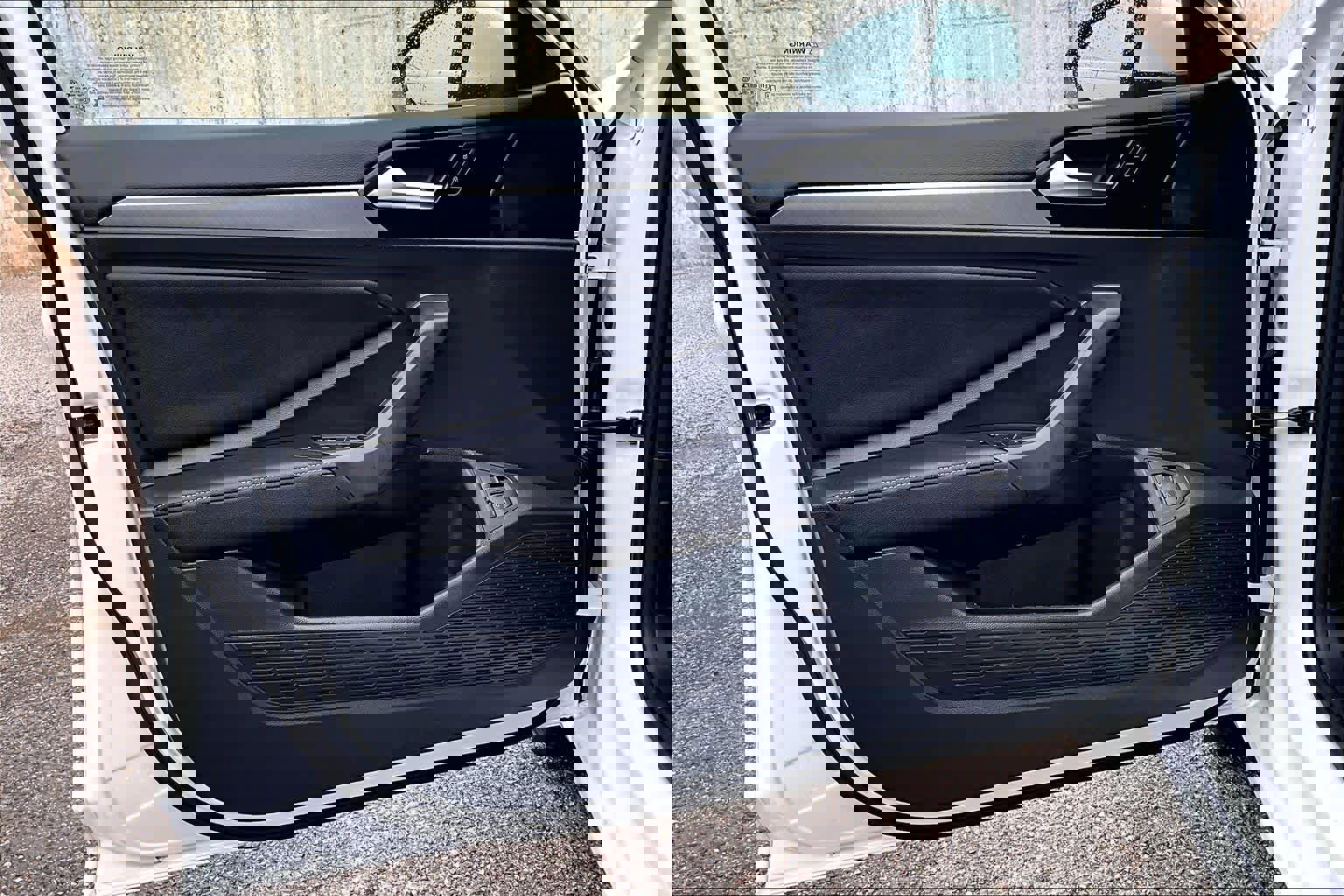 Used 2023 Volkswagen Jetta SE FWD image 21