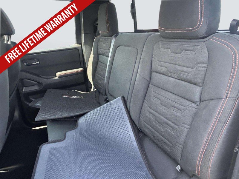 Used 2025 Nissan Frontier PRO-4X w/ Pro Convenience Package AWD/4WD image 22