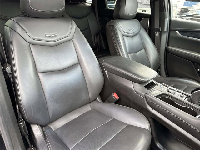 Certified 2022 Cadillac XT5 Premium Luxury image 51