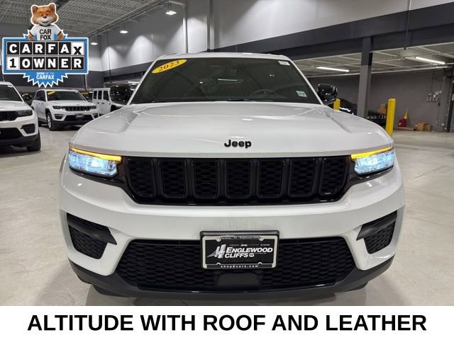 Used 2023 Jeep Grand Cherokee Altitude video 2