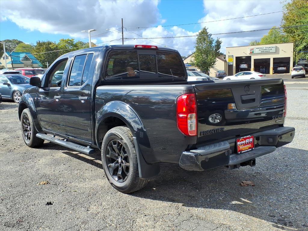 Used 2021 Nissan Frontier SV w/ Midnight Edition Floor Mats image 7