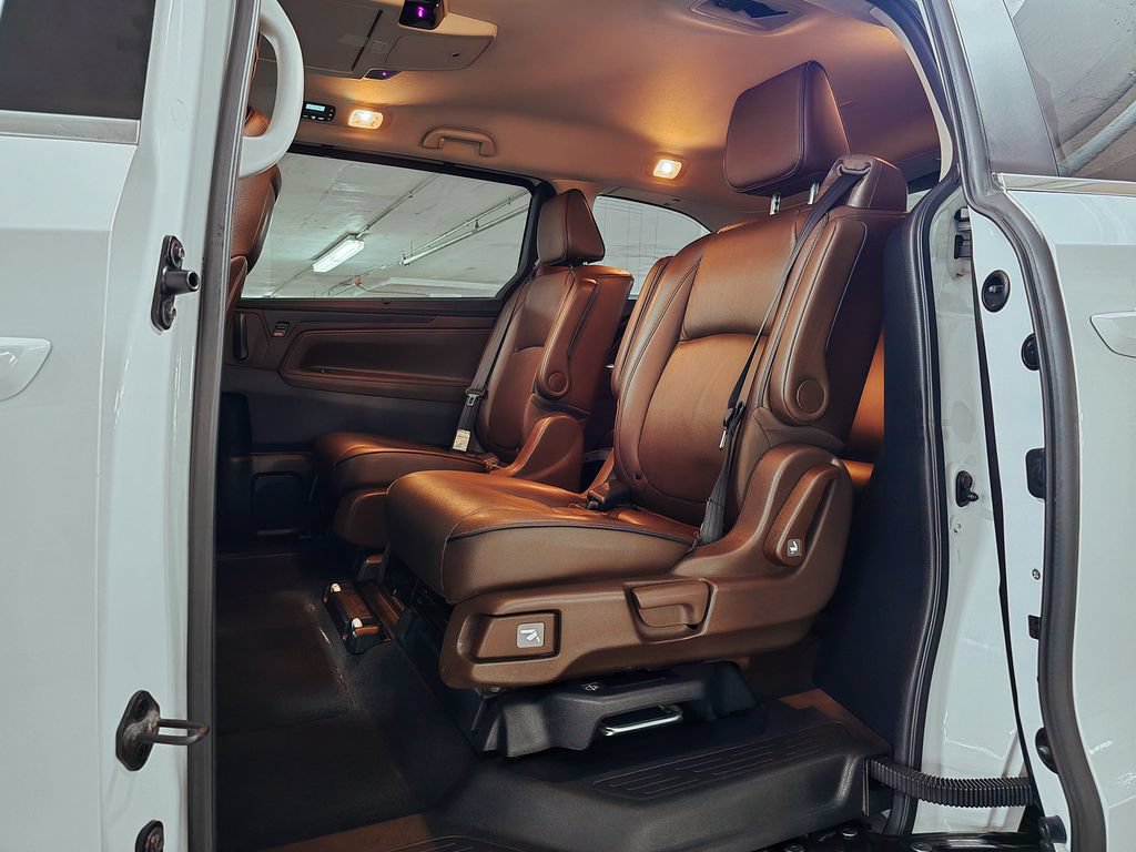 Used 2025 Honda Odyssey Touring image 20