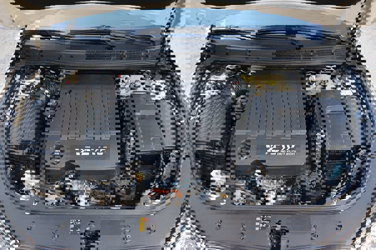 Used 2012 Buick LaCrosse Touring image 45