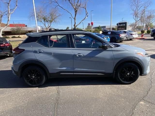 Used 2021 Nissan Kicks SR w/ SR Premium Package FWD image 2