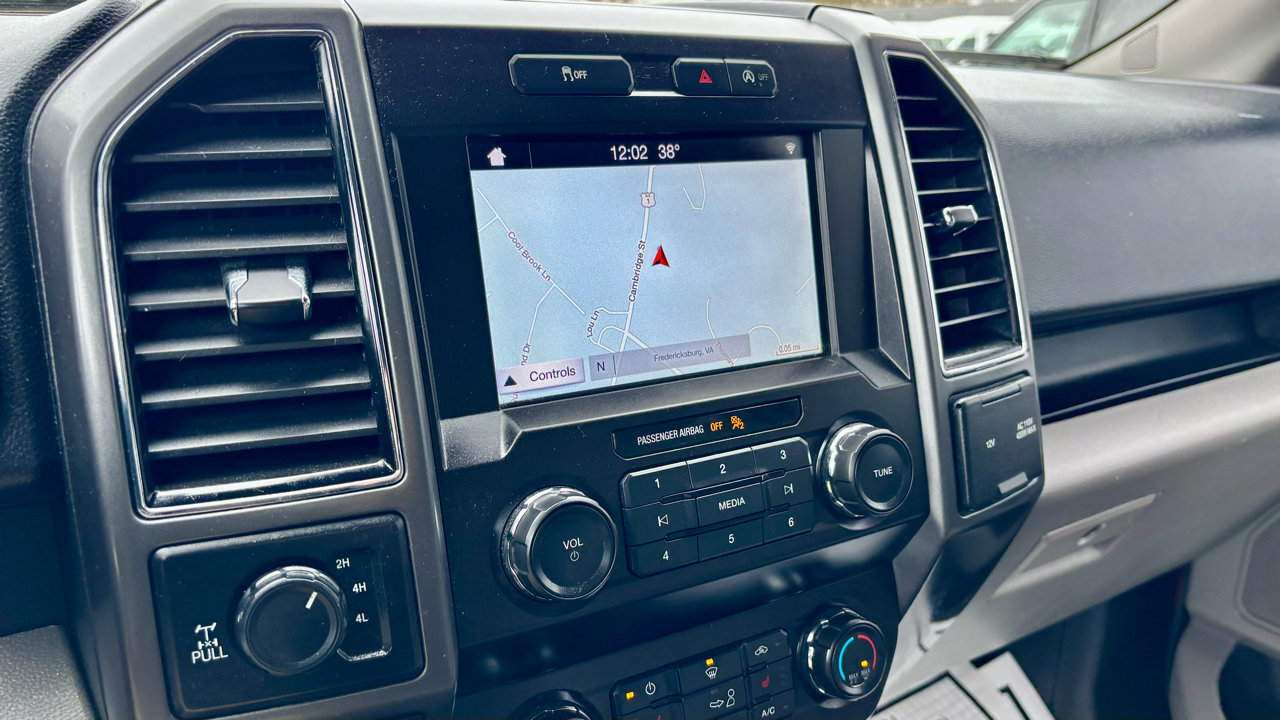 Used 2019 Ford F150 XLT w/ Equipment Group 302A Luxury image 22