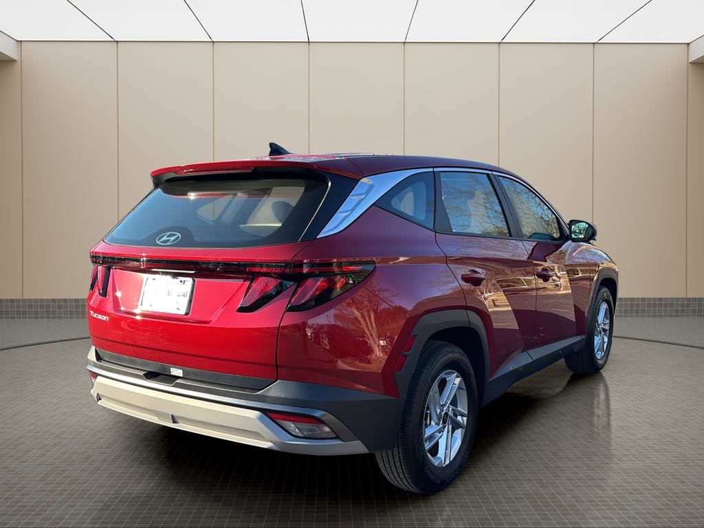 Certified 2025 Hyundai Tucson SE FWD image 5