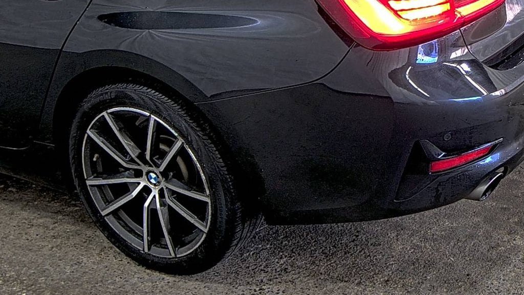 Used 2019 BMW 330i xDrive Sedan AWD/4WD image 9