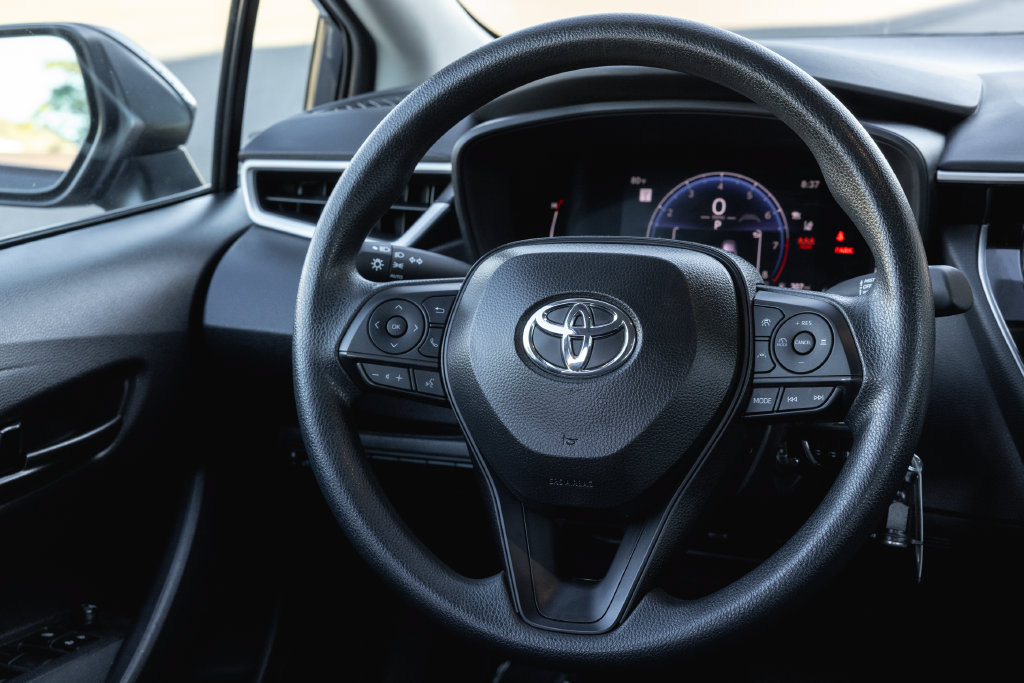 Certified 2026 Toyota Corolla LE FWD image 27