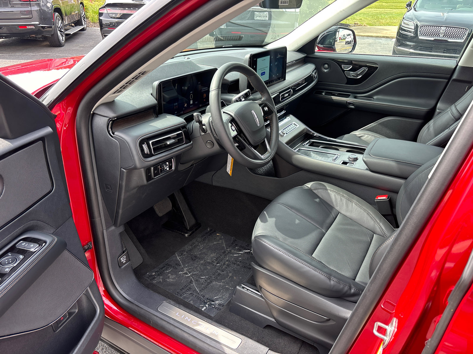 New 2025 Lincoln Aviator Reserve image 26