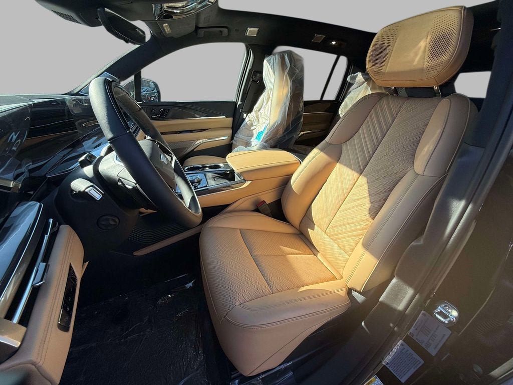New 2025 Cadillac Escalade IQ Luxury 2 AWD/4WD image 2