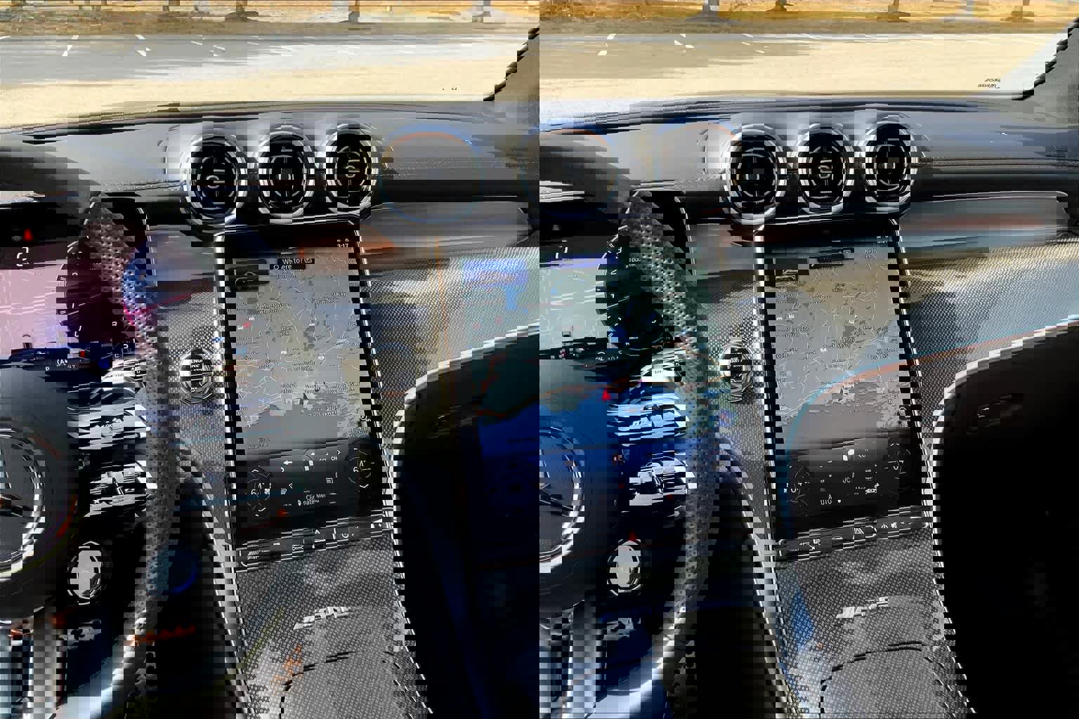 New 2025 Mercedes-Benz GLC 43 AMG 4MATIC image 6