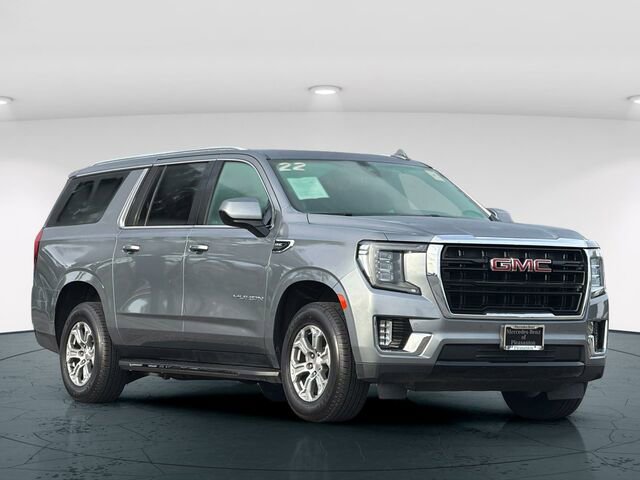 Used 2022 GMC Yukon XL SLE image 9