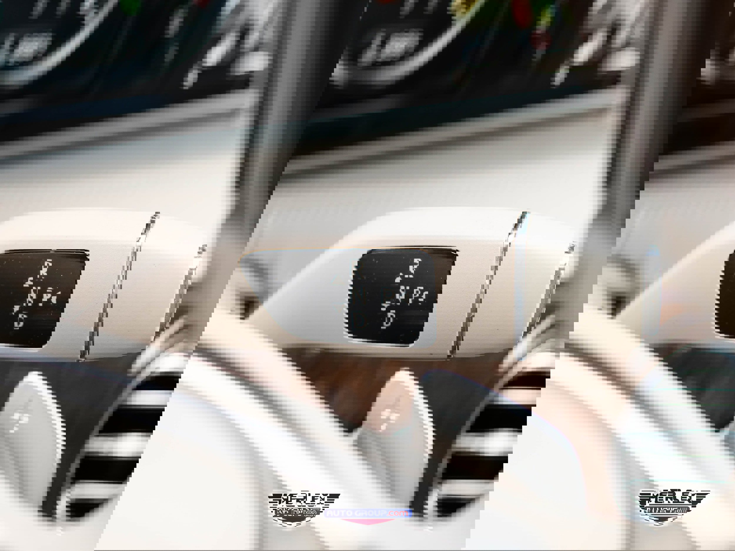 Used 2015 Mercedes-Benz S 550 4MATIC Sedan image 27