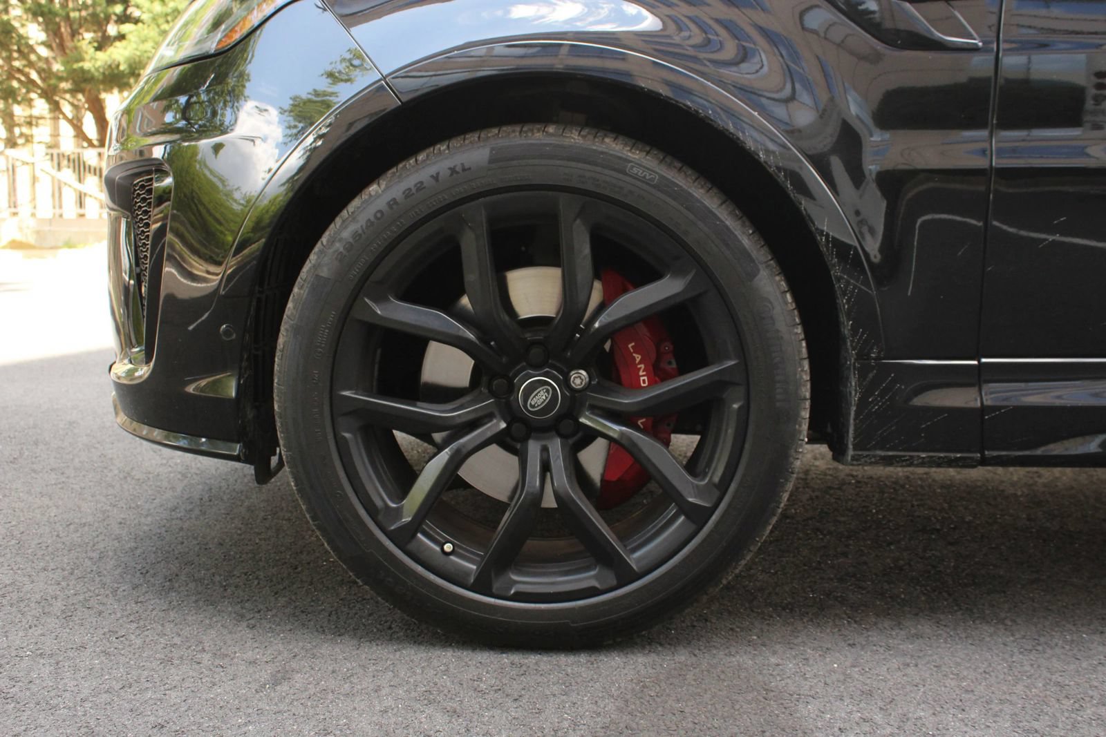 Used 2019 Land Rover Range Rover Sport SVR AWD/4WD image 11