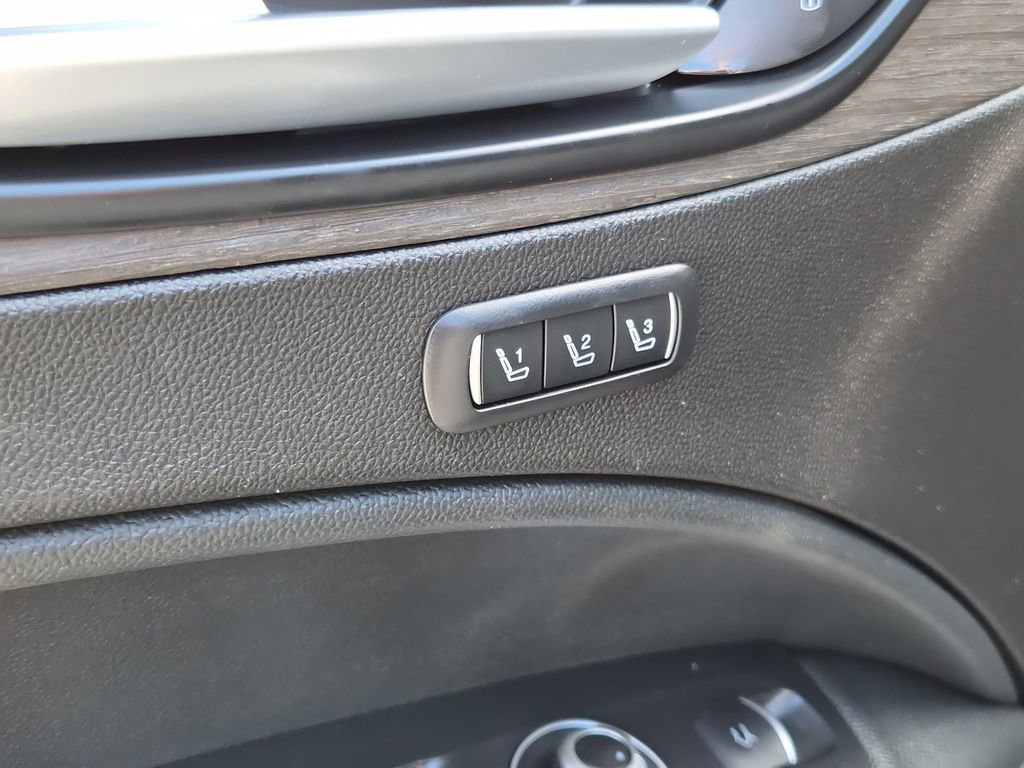 Used 2022 Alfa Romeo Stelvio Ti image 18