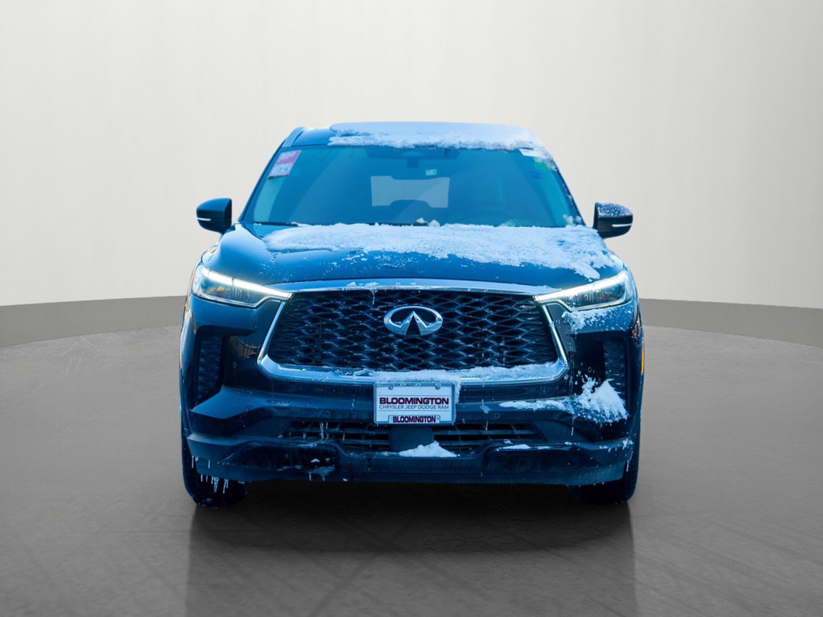 Used 2023 INFINITI QX60 Luxe image 2