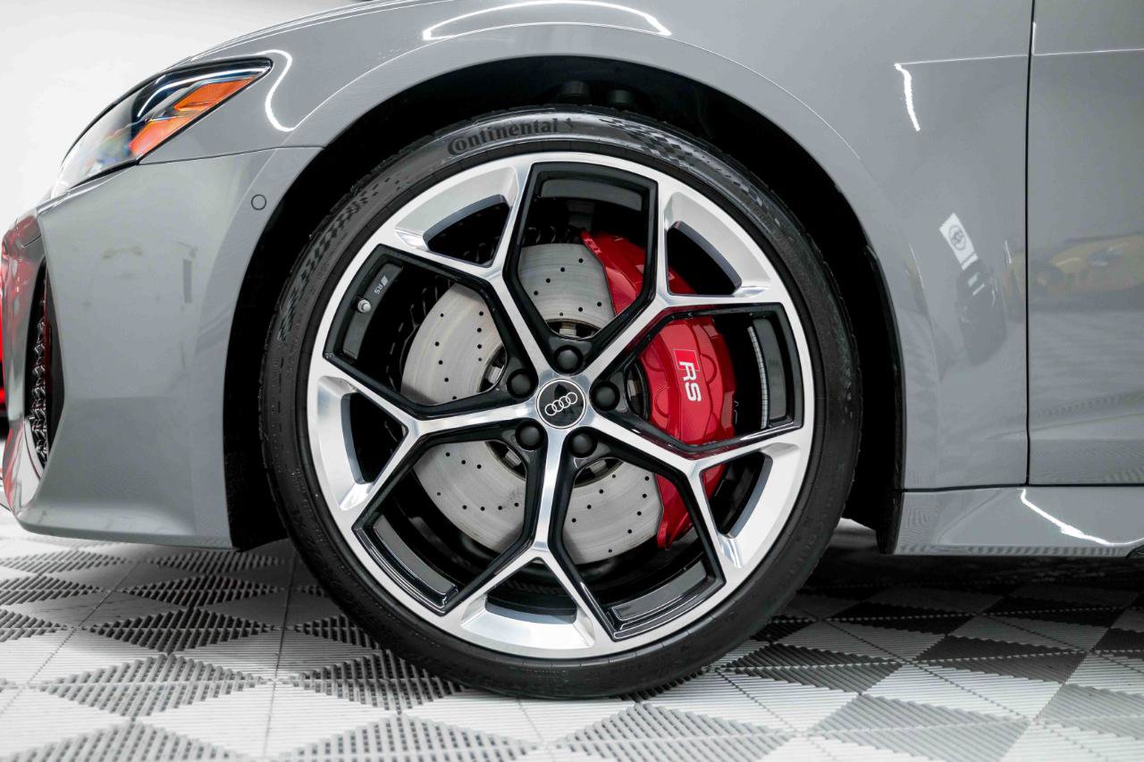 Used 2025 Audi RS 6 performance AWD/4WD image 35