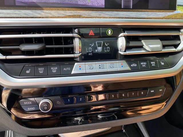 Used 2022 BMW X3 xDrive30i w/ Premium Package 2 (ZPA) image 13