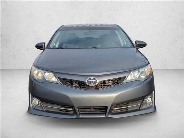Used 2013 Toyota Camry SE FWD video 2