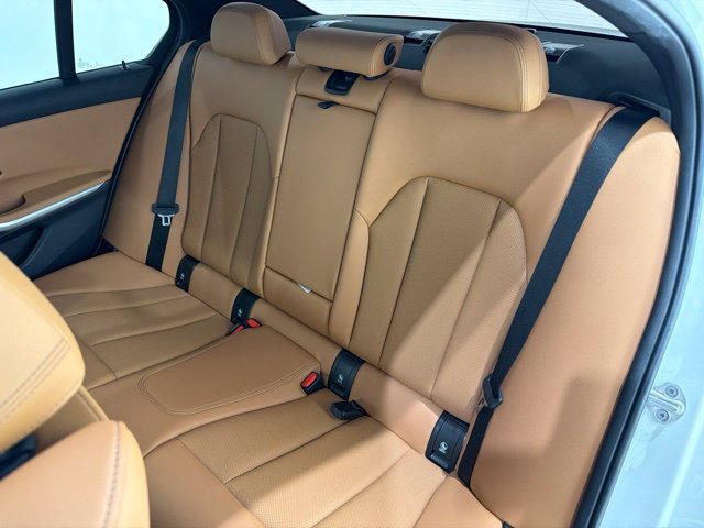 Certified 2023 BMW 330i xDrive Sedan w/ Premium Package AWD/4WD image 16