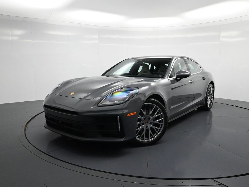 Used 2025 Porsche Panamera image 25