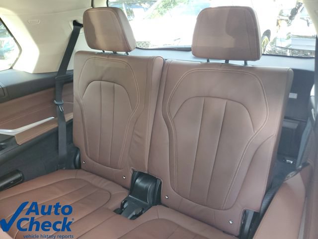Used 2021 BMW X7 xDrive40i AWD/4WD image 13