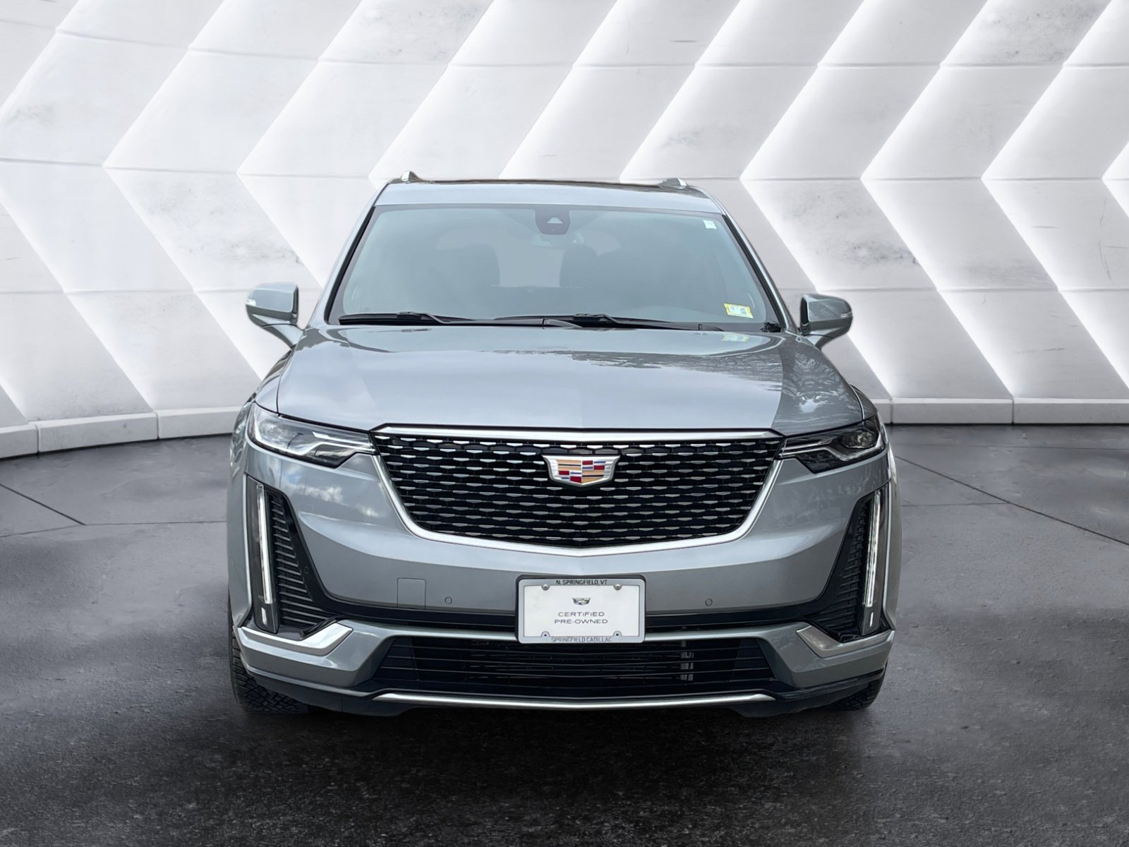 Certified 2025 Cadillac XT6 Premium Luxury image 9