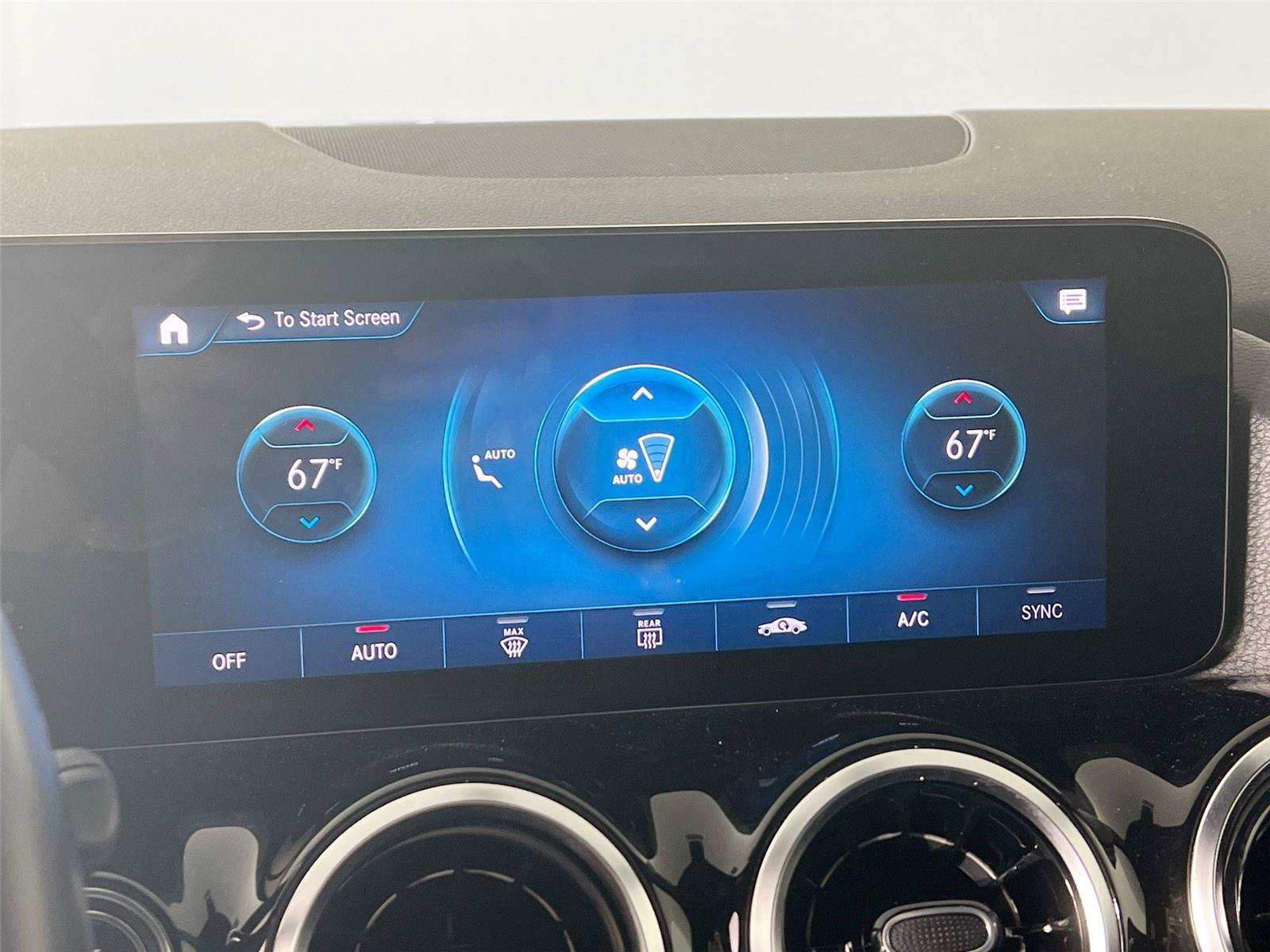 Used 2023 Mercedes-Benz GLA 250 4MATIC image 16