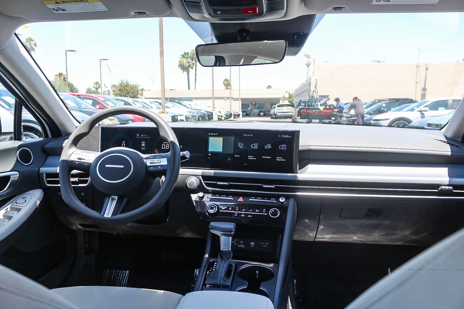 Certified 2025 Hyundai Sonata SE FWD image 16