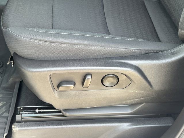 Used 2025 Chevrolet Silverado 2500 LT image 10