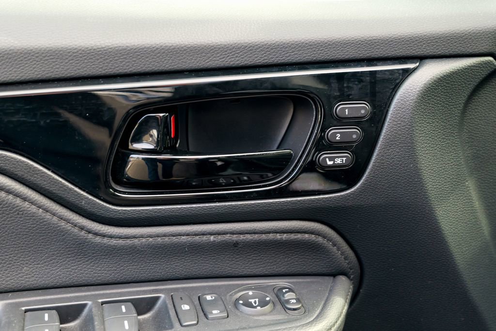 Used 2023 Honda Odyssey Touring image 19