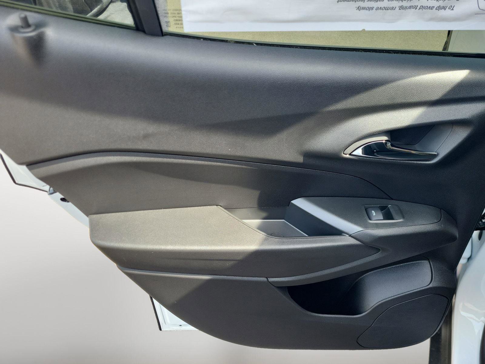 New 2026 Chevrolet Trax ACTIV w/ Driver Confidence Package FWD image 18