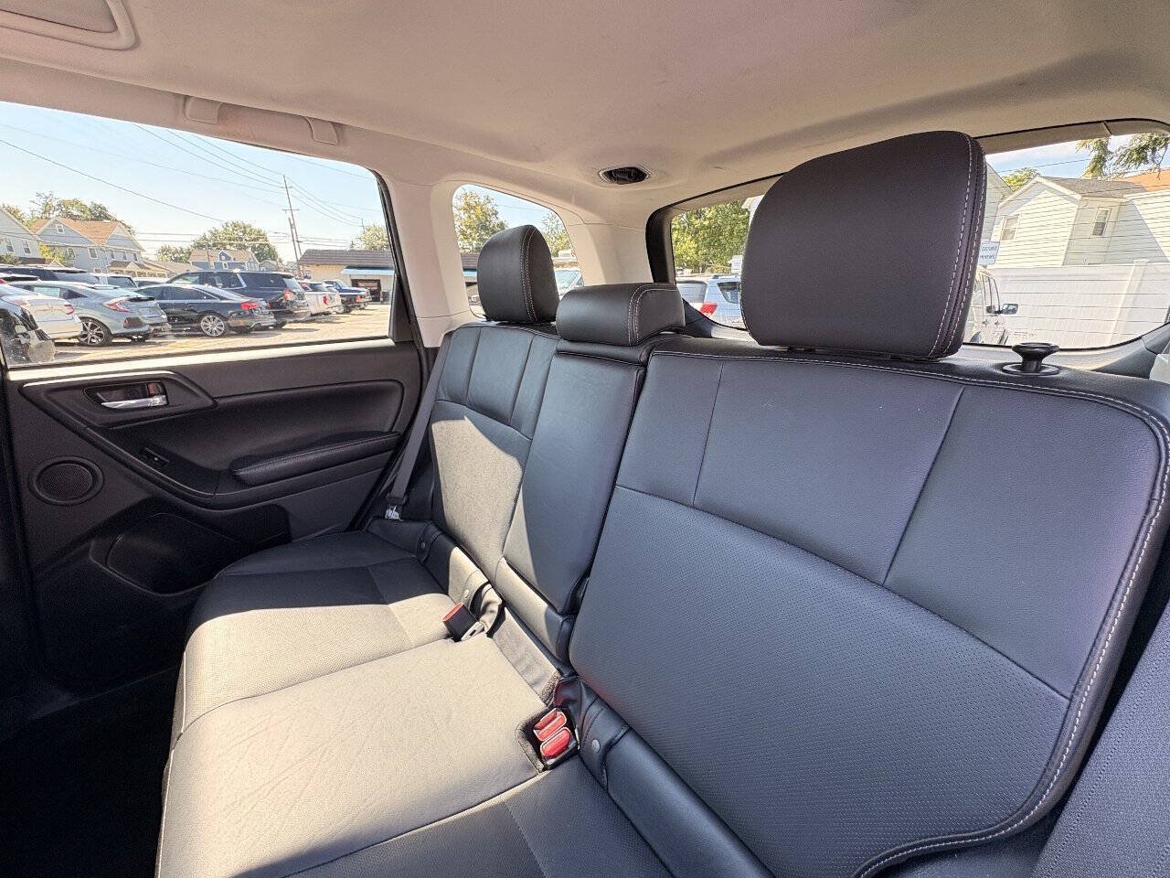 Used 2014 Subaru Forester 2.5i Touring AWD/4WD image 18