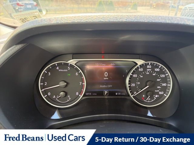 Used 2023 Nissan Sentra SR w/ SR Premium Package image 15