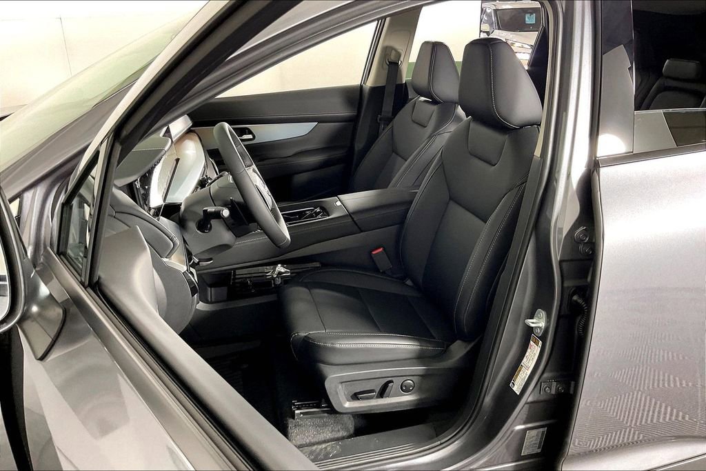 New 2026 Nissan Murano SL image 14