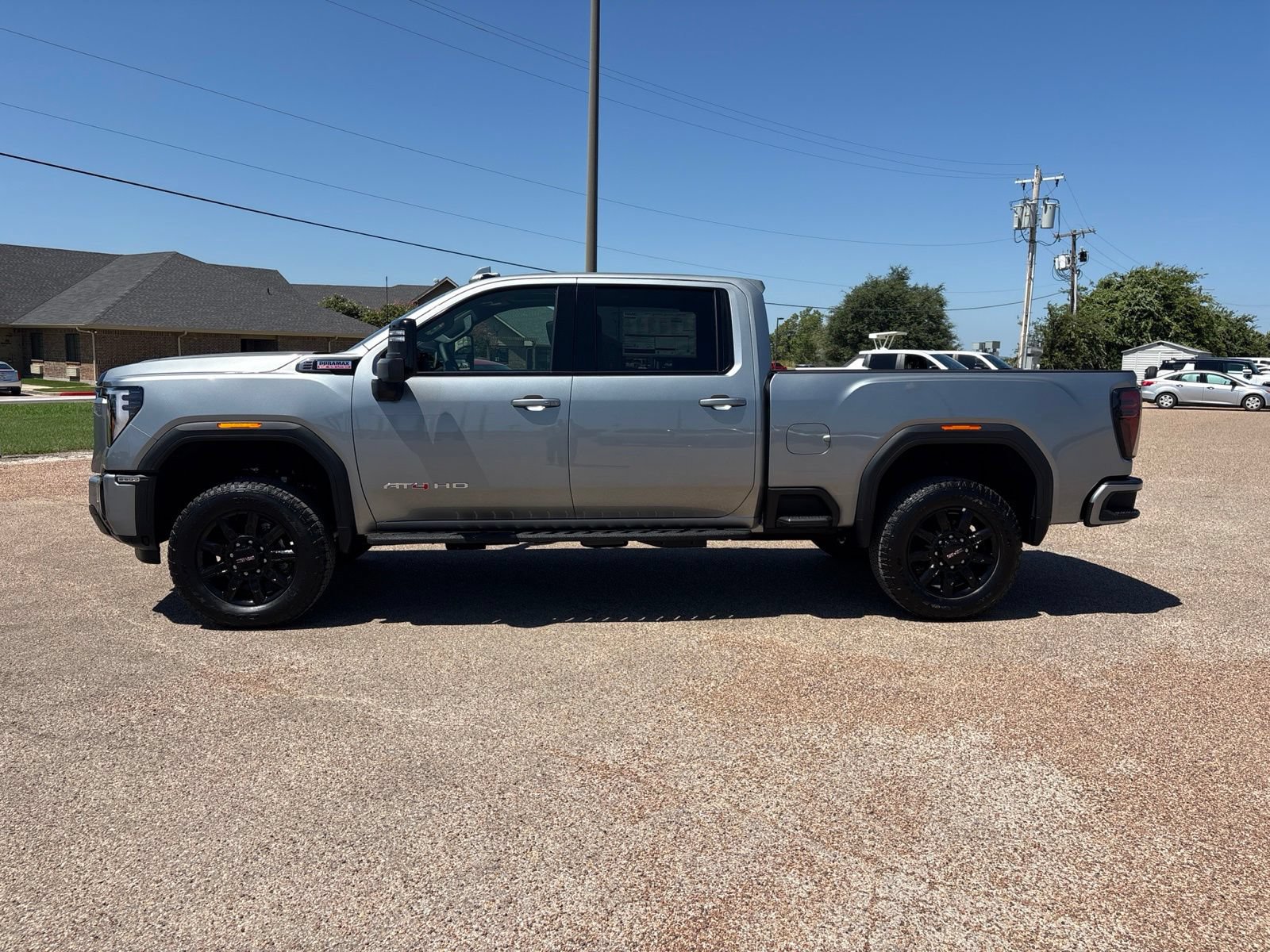 New 2026 GMC Sierra 2500 AT4 w/ AT4 Premium Plus Package AWD/4WD video 2