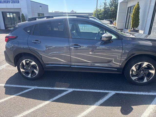 Used 2024 Subaru Crosstrek 2.5i Limited w/ Crosstrek Mirror Package AWD/4WD image 3