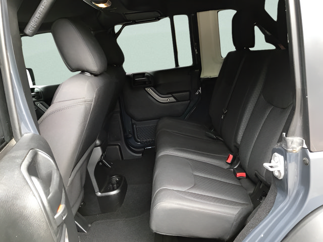 Used 2017 Jeep Wrangler Unlimited Sport w/ Quick Order Package 23S AWD/4WD image 10