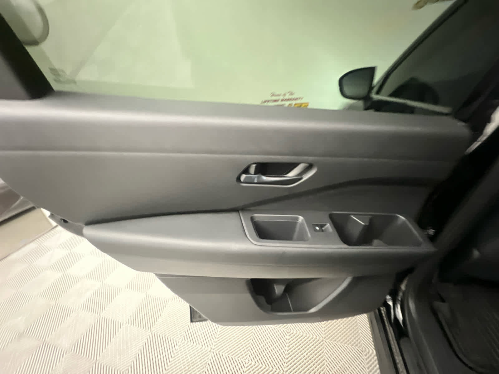 Used 2023 Nissan Pathfinder SV FWD image 20