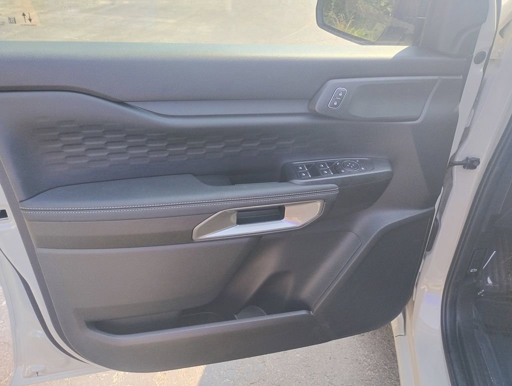 New 2025 Ford Ranger XLT w/ Equipment Group 301A High image 17