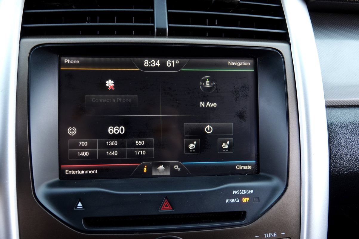 Used 2011 Ford Edge SEL w/ 202A Rapid Spec Order Code FWD image 10