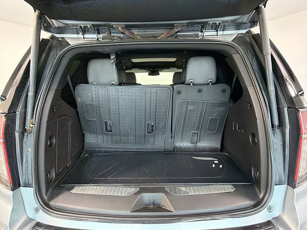 Used 2023 Chevrolet Tahoe Z71 w/ Luxury Package image 30