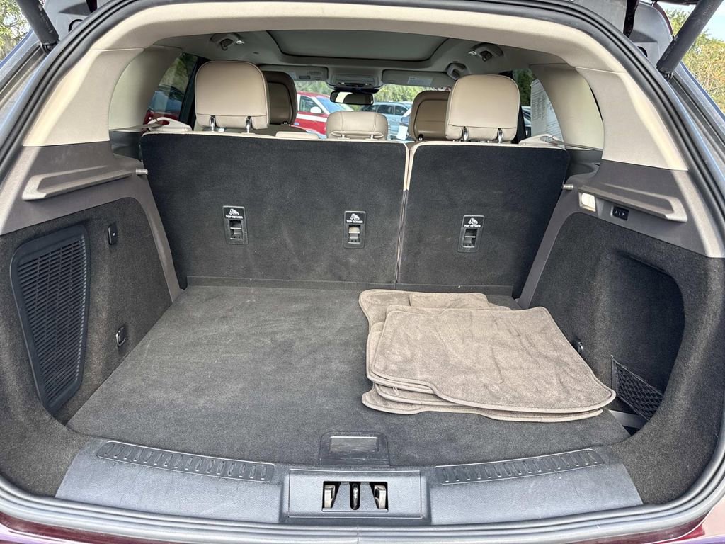 Certified 2020 Lincoln Corsair AWD w/ Premium Package image 11