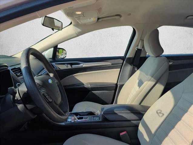 Used 2018 Ford Fusion S FWD image 10