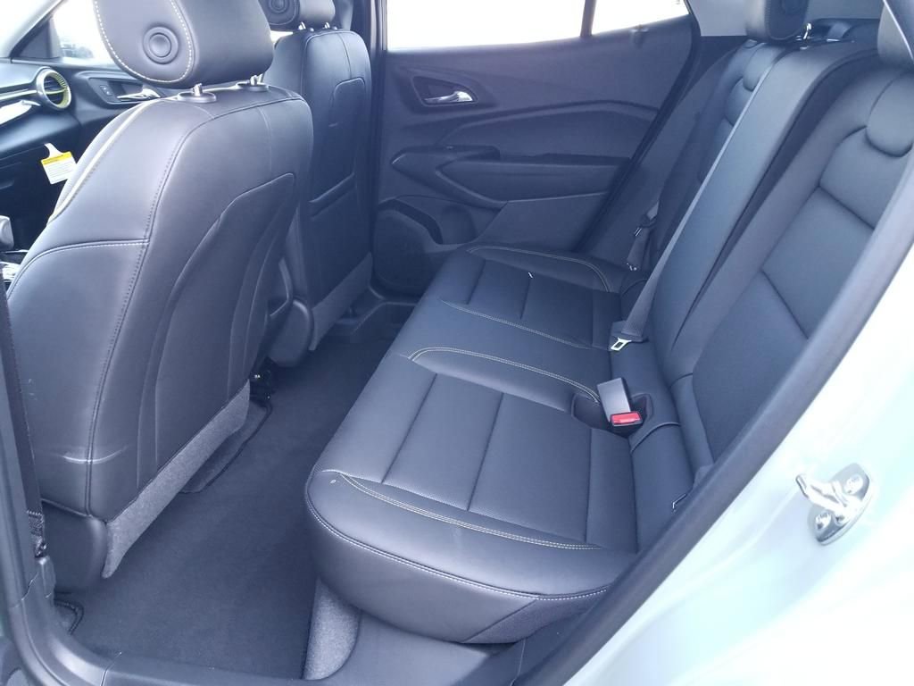 New 2026 Chevrolet Trax ACTIV w/ Driver Confidence Package image 18