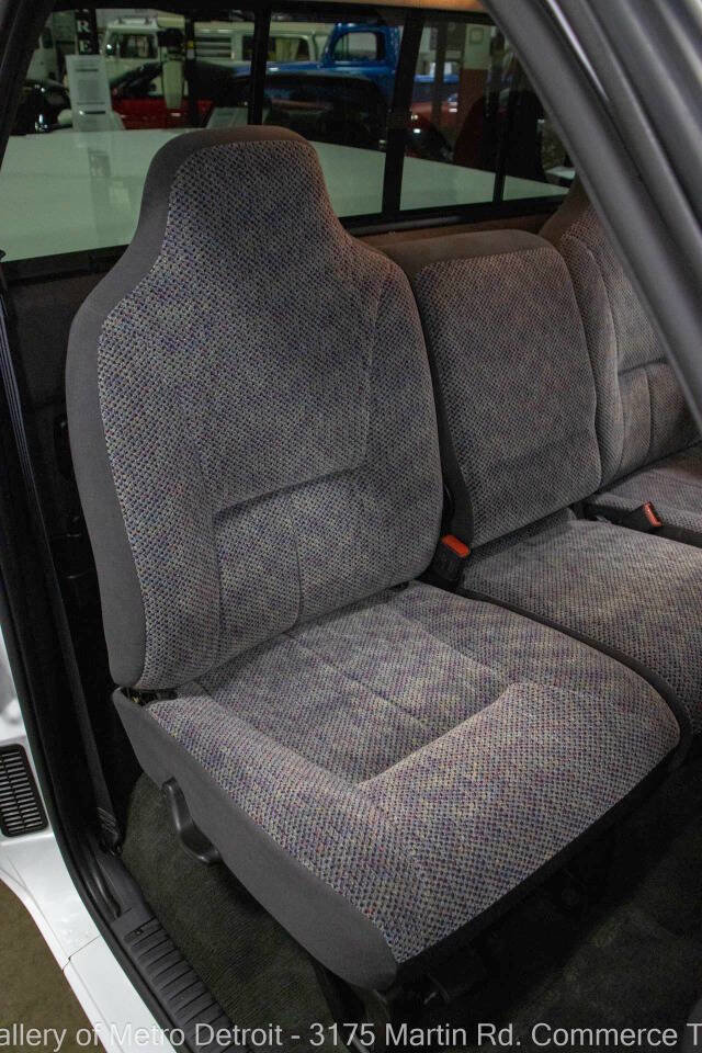 Used 1998 Dodge Ram 1500 Truck 2WD Regular Cab image 39