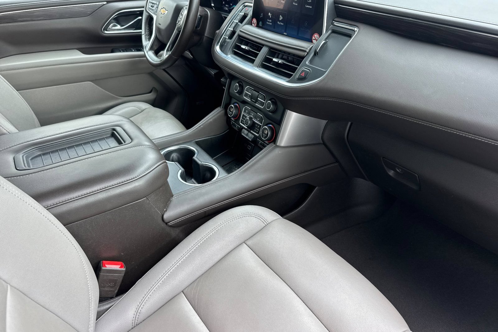 Used 2024 Chevrolet Tahoe LT AWD/4WD image 20