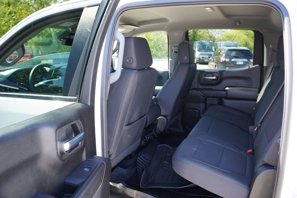 Certified 2024 Chevrolet Silverado 1500 Custom image 17