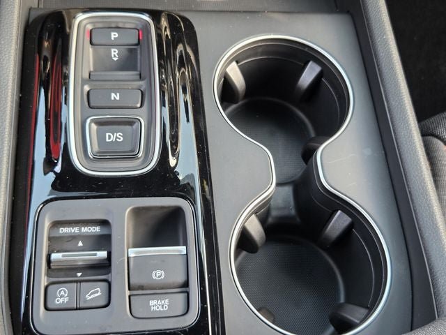 Used 2025 Honda Pilot Sport image 20